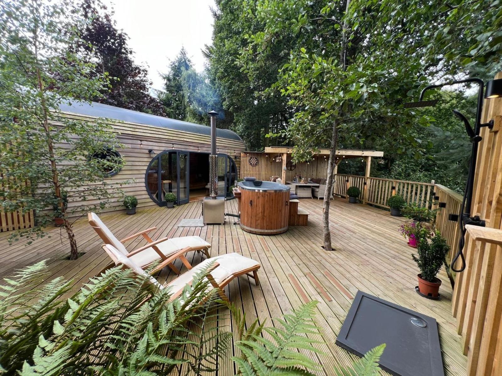 The Pines Treehouse At Treetops Hideouts 里士满 外观 照片